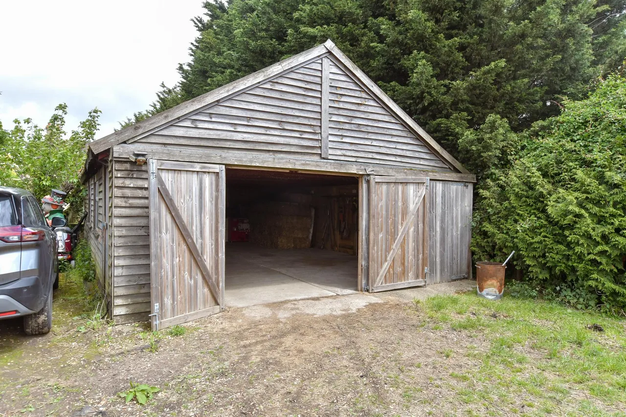 Sweechgate, Broad Oak, CT2, photo 21