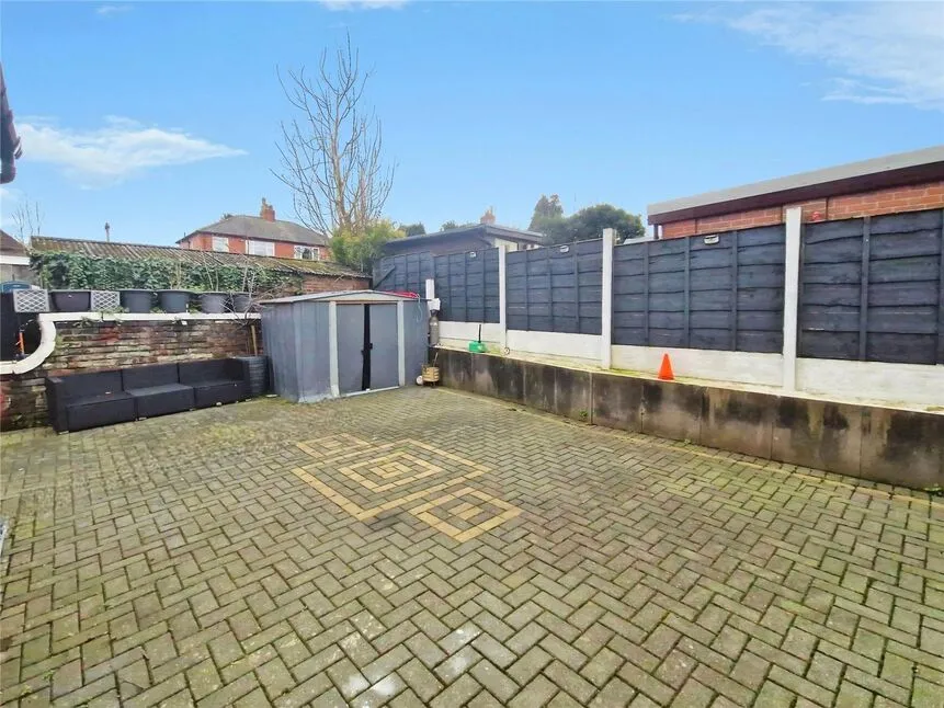 Bolton Road, Farnworth, BL4, photo 14