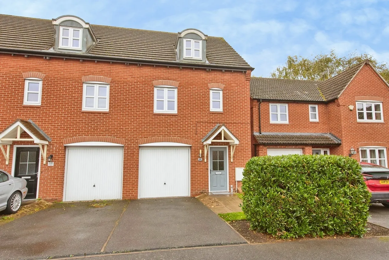 3 bed house for sale, Bridgewater Road, Burton-on-Trent, DE14