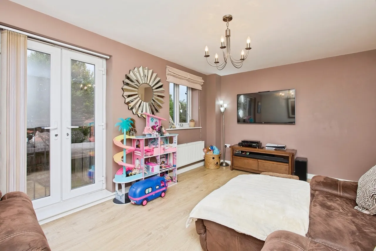 Bridgewater Road, Burton-on-Trent, DE14, photo 2