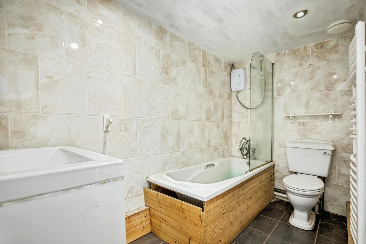 Coed Y Bryn, Llandysul, SA44, photo 17