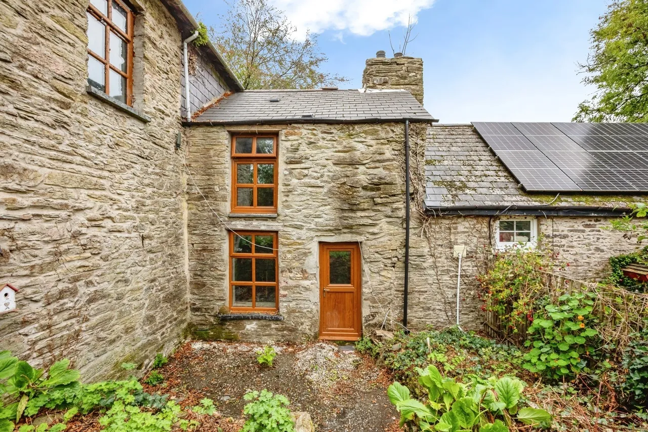 Coed Y Bryn, Llandysul, SA44, photo 20