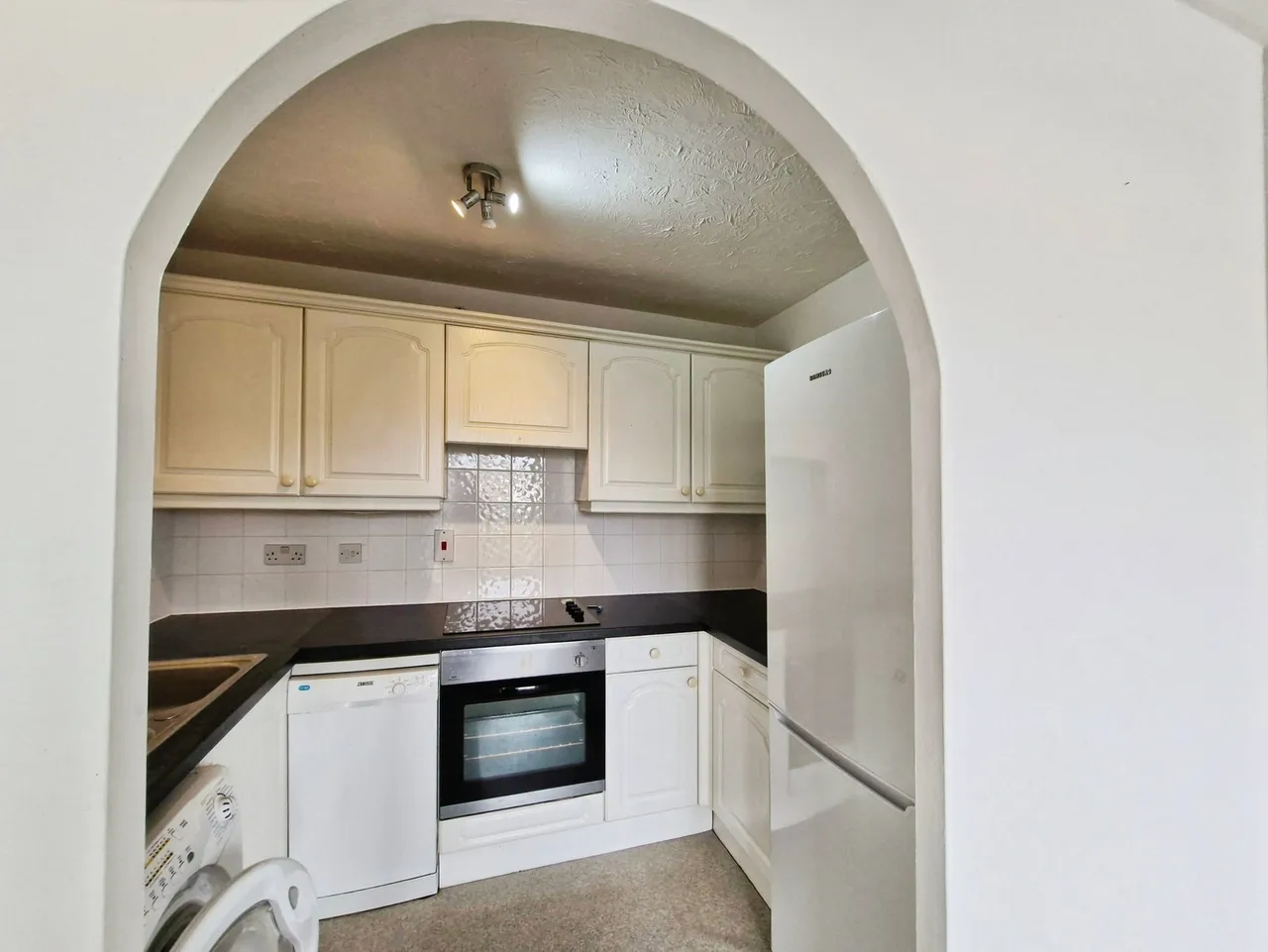 Lock Keepers Court, Hull, HU9, photo 8