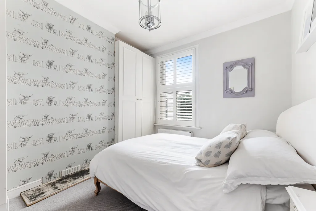 Garratt Lane, London, SW18, photo 7