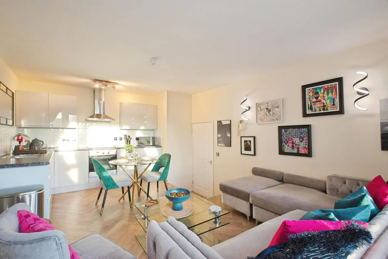 Calderwood Street, London, SE18, photo 6