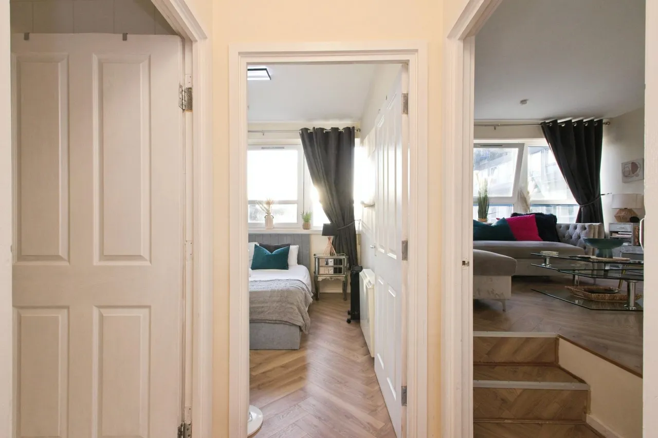 Calderwood Street, London, SE18, photo 11