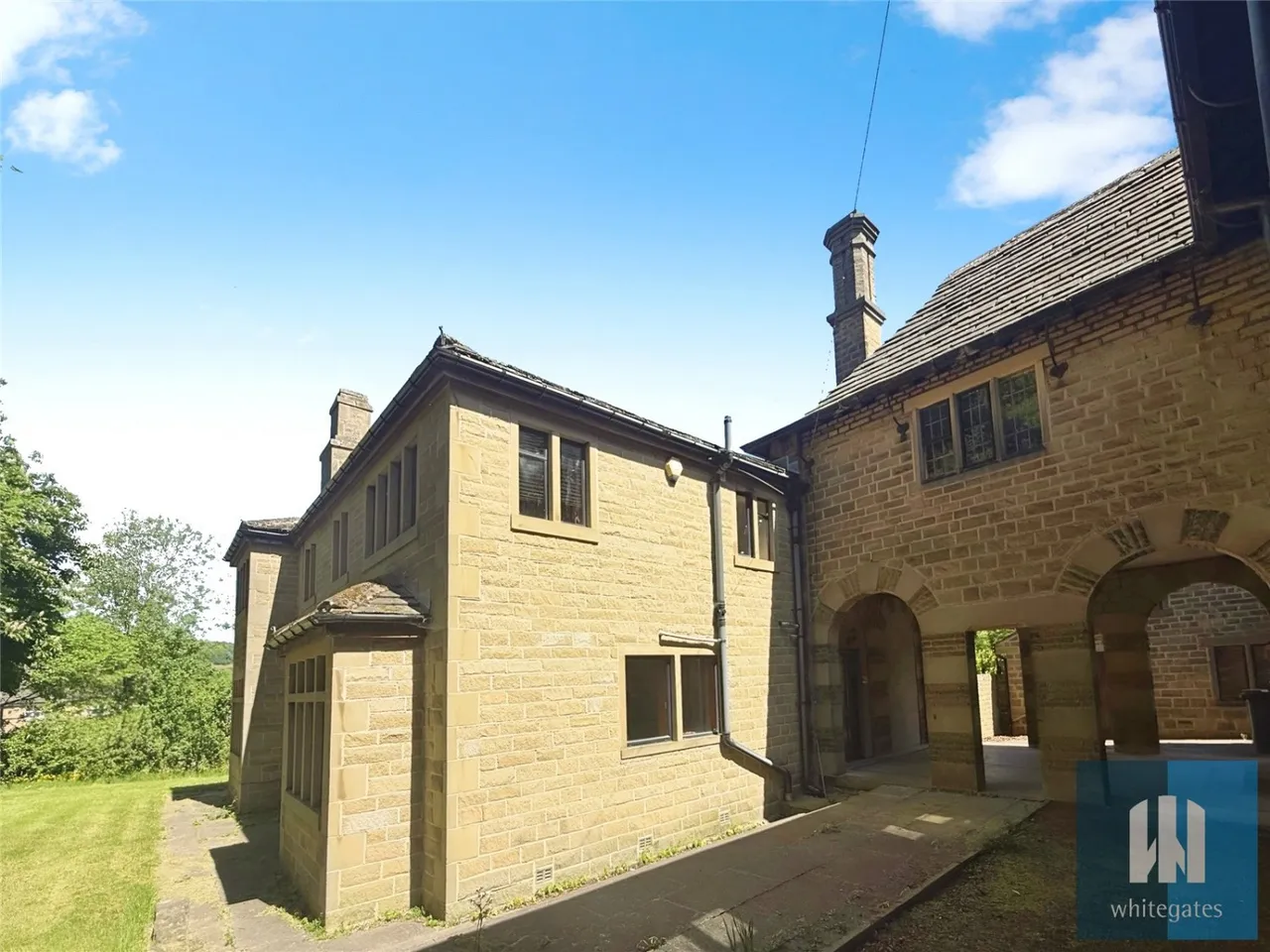 4 bed house to rent, Birkby Road, Birkby, HD2