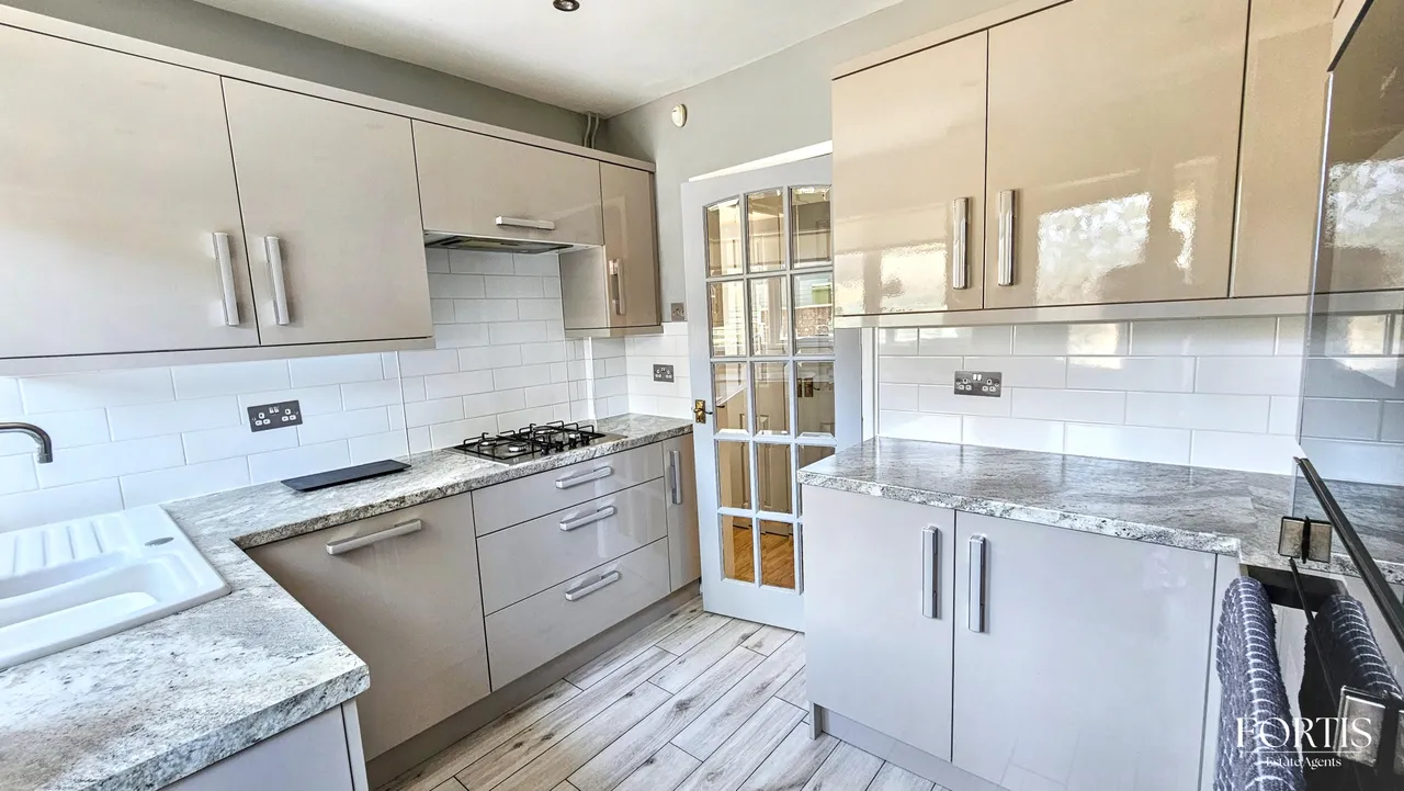 Poplar Road, Cardiff, CF5, photo 3