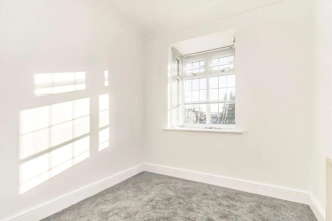 Fordbridge Road, TW15, photo 5