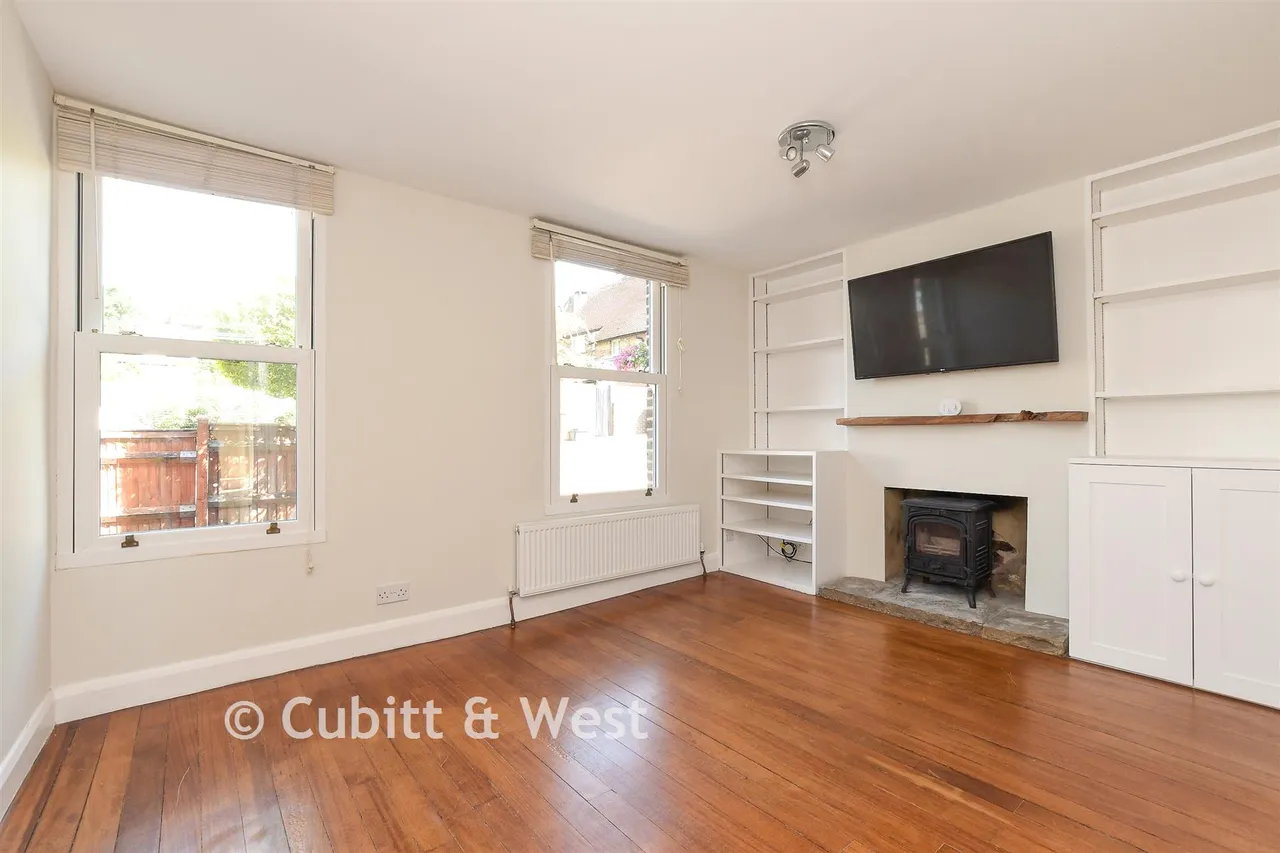 Copse Road, Meadvale, RH1, photo 6