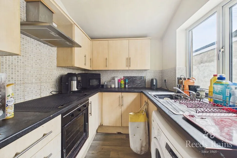 Brunshaw Road, Burnley, BB10, photo 6
