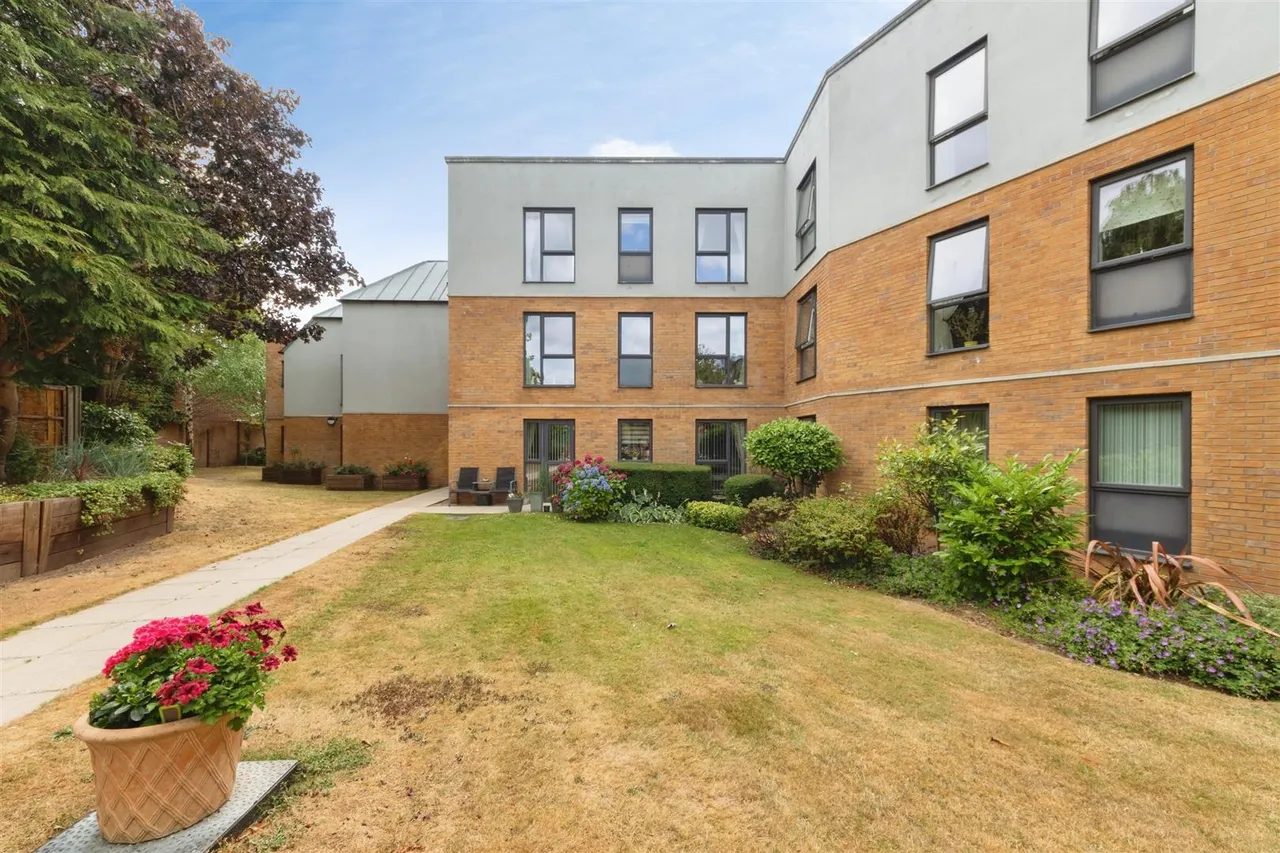 Stratford Road, Shirley, B90, photo 19