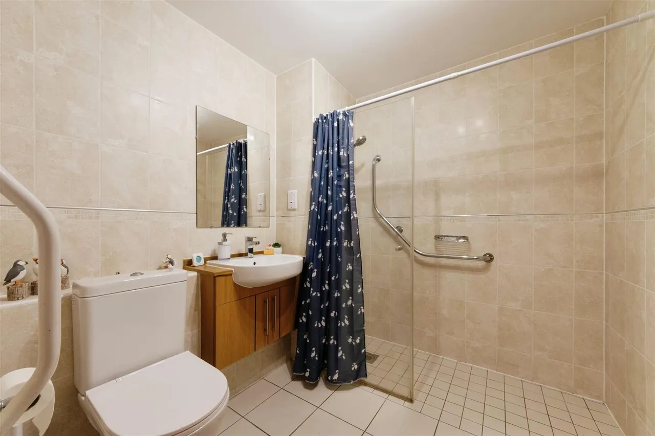 Stratford Road, Shirley, B90, photo 13