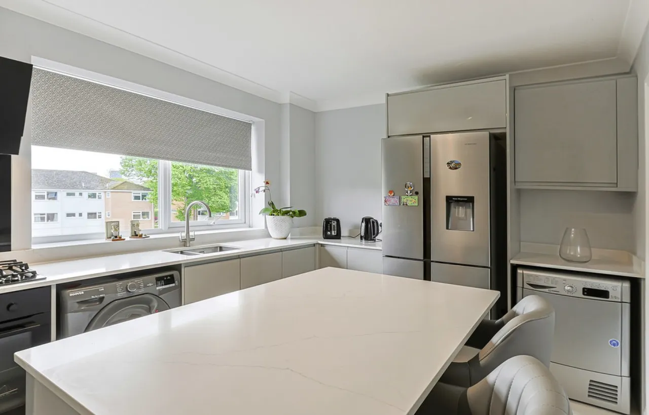 Wimborne Road, Bournemouth, photo 9