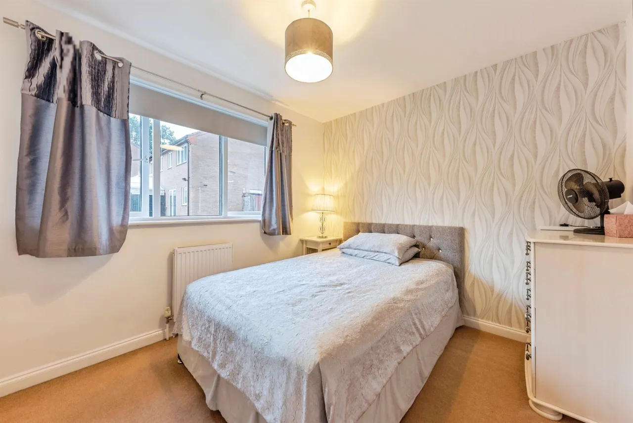 Sunningdale, Grantham, NG31, photo 11