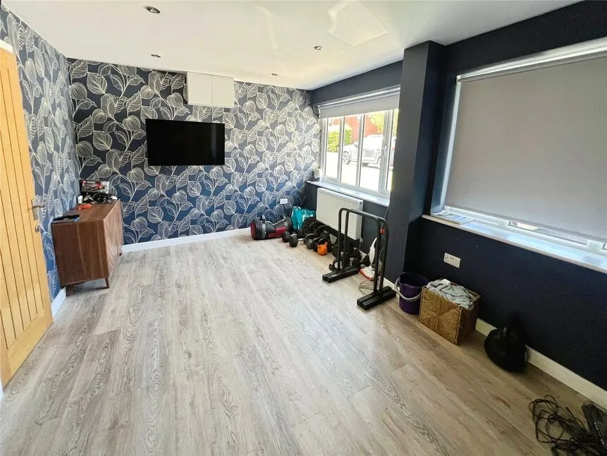 Sheridan Drive, Galley Common, Warwickshire, CV10, photo 3