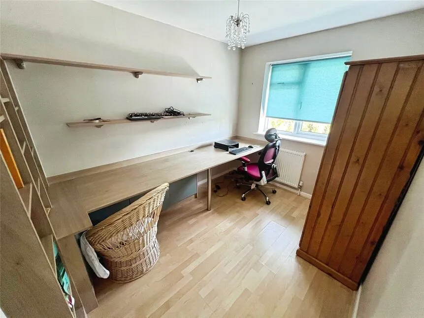 Sheridan Drive, Galley Common, Warwickshire, CV10, photo 9