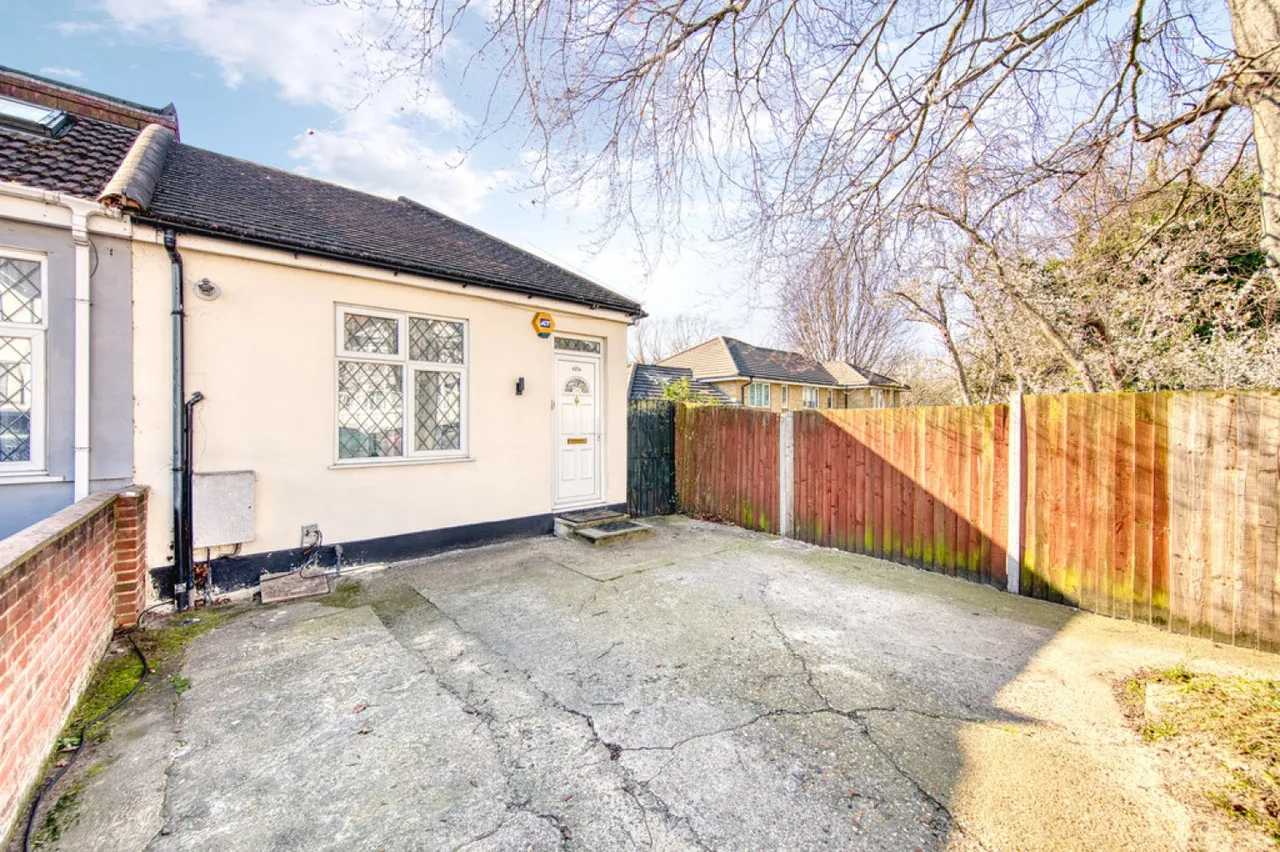 Wanstead Park Road, IG1, photo 14