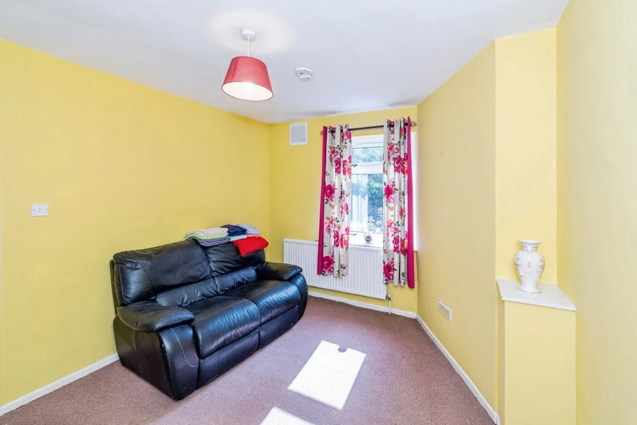 Stuart Crescent, Winchester, SO22, photo 6