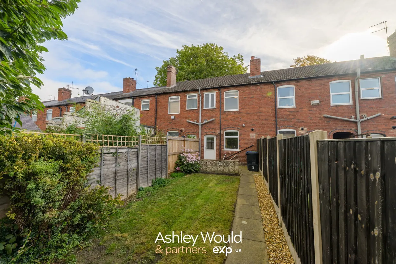 Bloomfield Street West, Halesowen, B63, photo 10