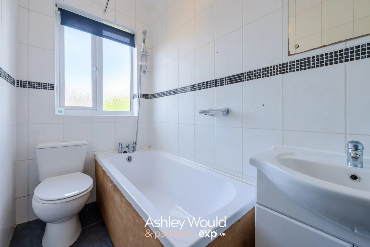 Bloomfield Street West, Halesowen, B63, photo 7