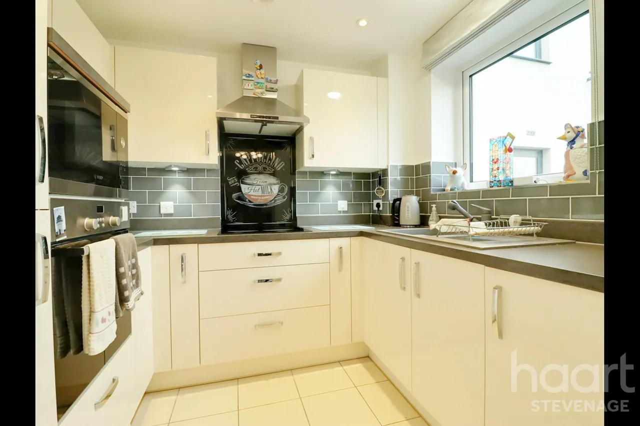 Primett Road, Stevenage, SG1, photo 8