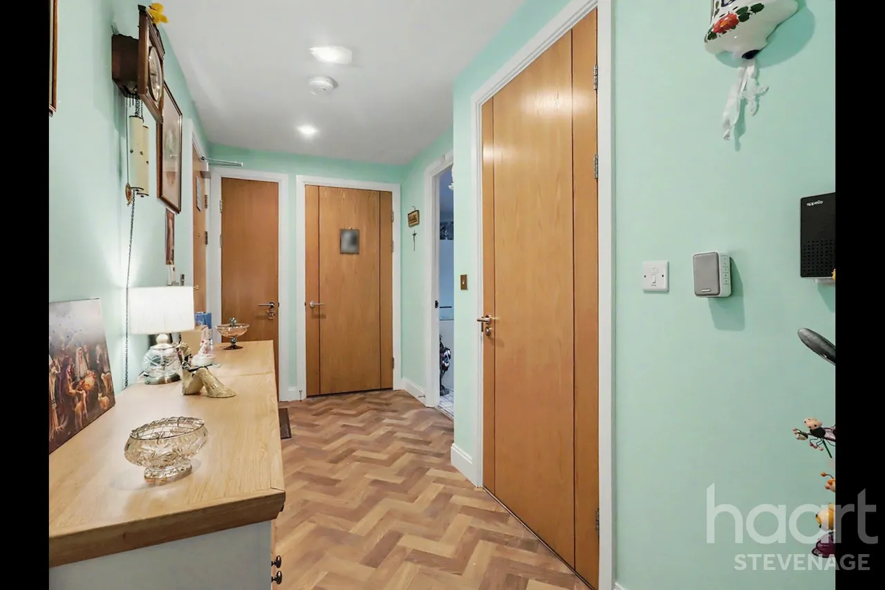 Primett Road, Stevenage, SG1, photo 6