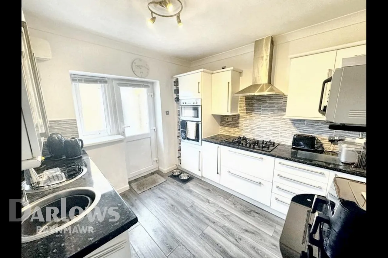 Twyncynghordy Place, Brynmawr, photo 4