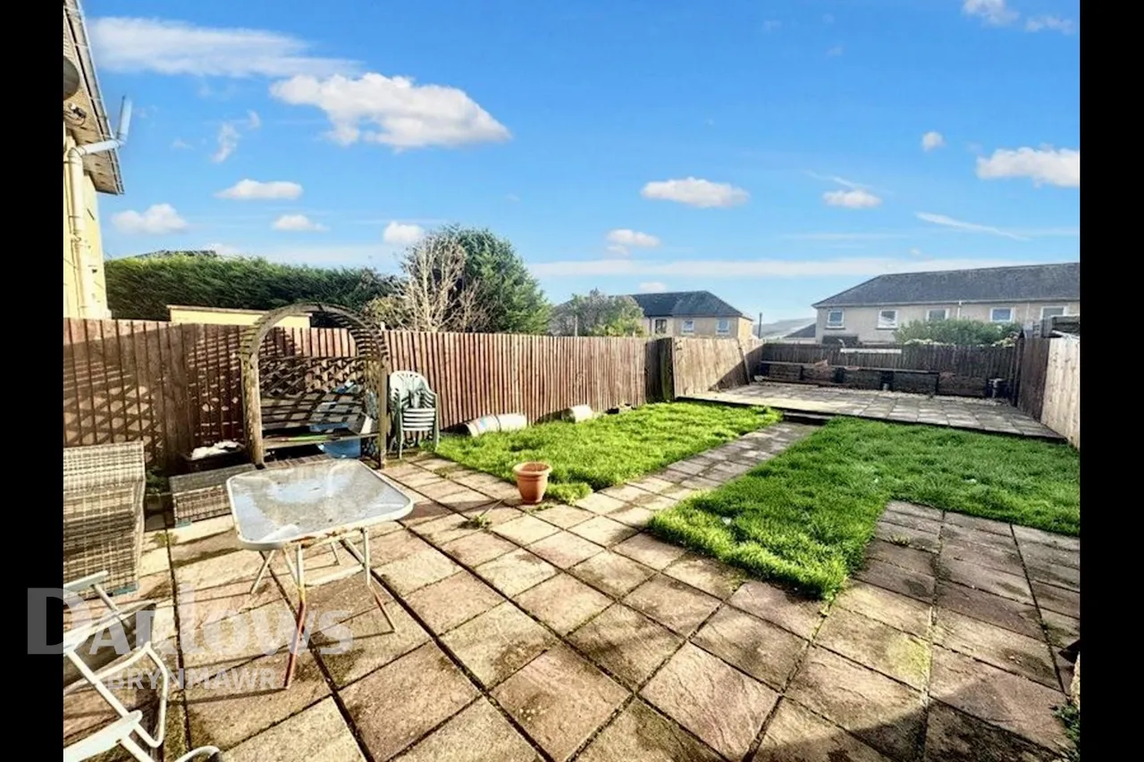 Twyncynghordy Place, Brynmawr, photo 10