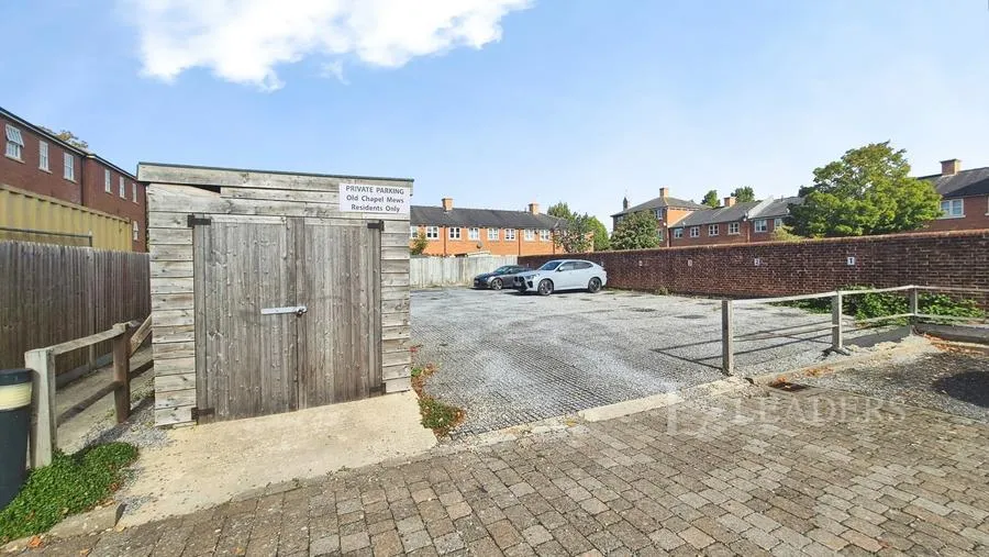 South Square, Knowle, PO17, photo 14