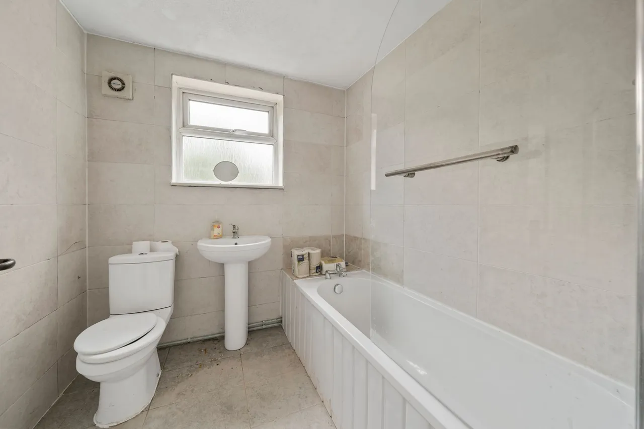 Ashton Road, Golborne, Warrington, Warrington, WA3 3UN, photo 8