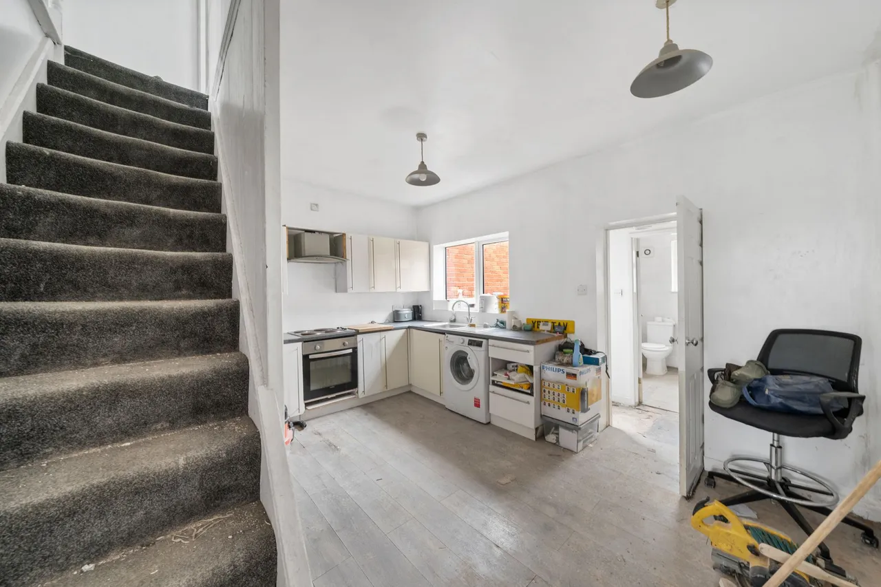 Ashton Road, Golborne, Warrington, Warrington, WA3 3UN, photo 6