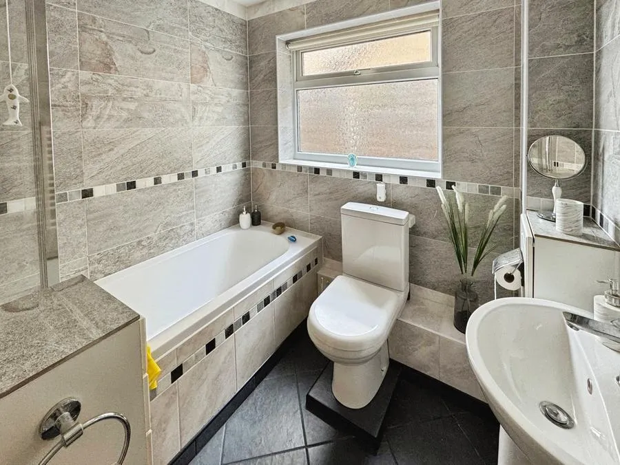 Peter Bruff Avenue, Clacton-on-Sea, CO16, photo 5
