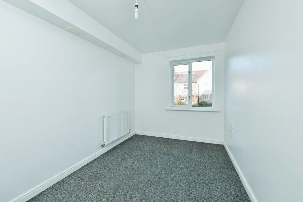 Reg Partridge Close, Duston, Northampton, NN5, photo 13