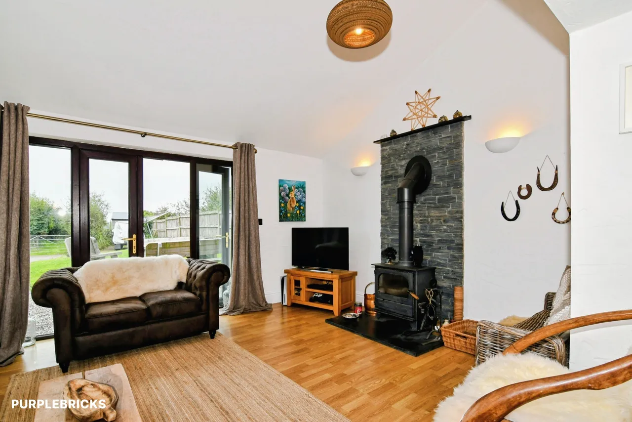 Fore Street, Langtree, EX38, photo 9