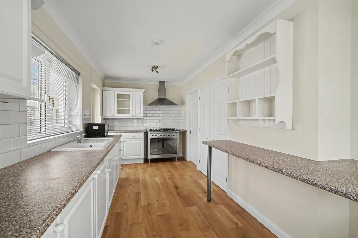Suffolk Way, Newmarket, CB8, photo 2