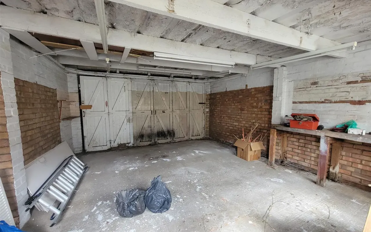 Dorchester Avenue, Palmers Green, N13, photo 15