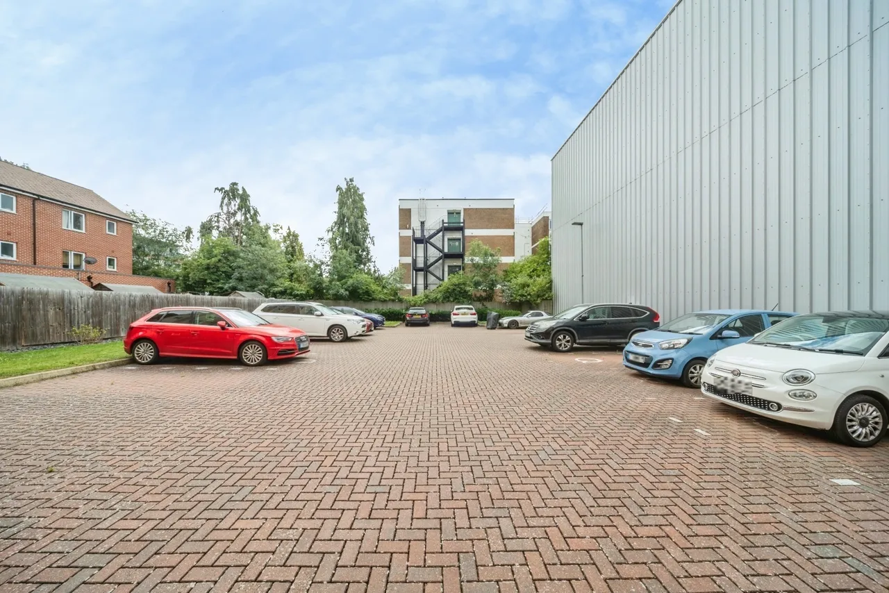 Marquess Drive, Bletchley, Milton Keynes, MK2, photo 10
