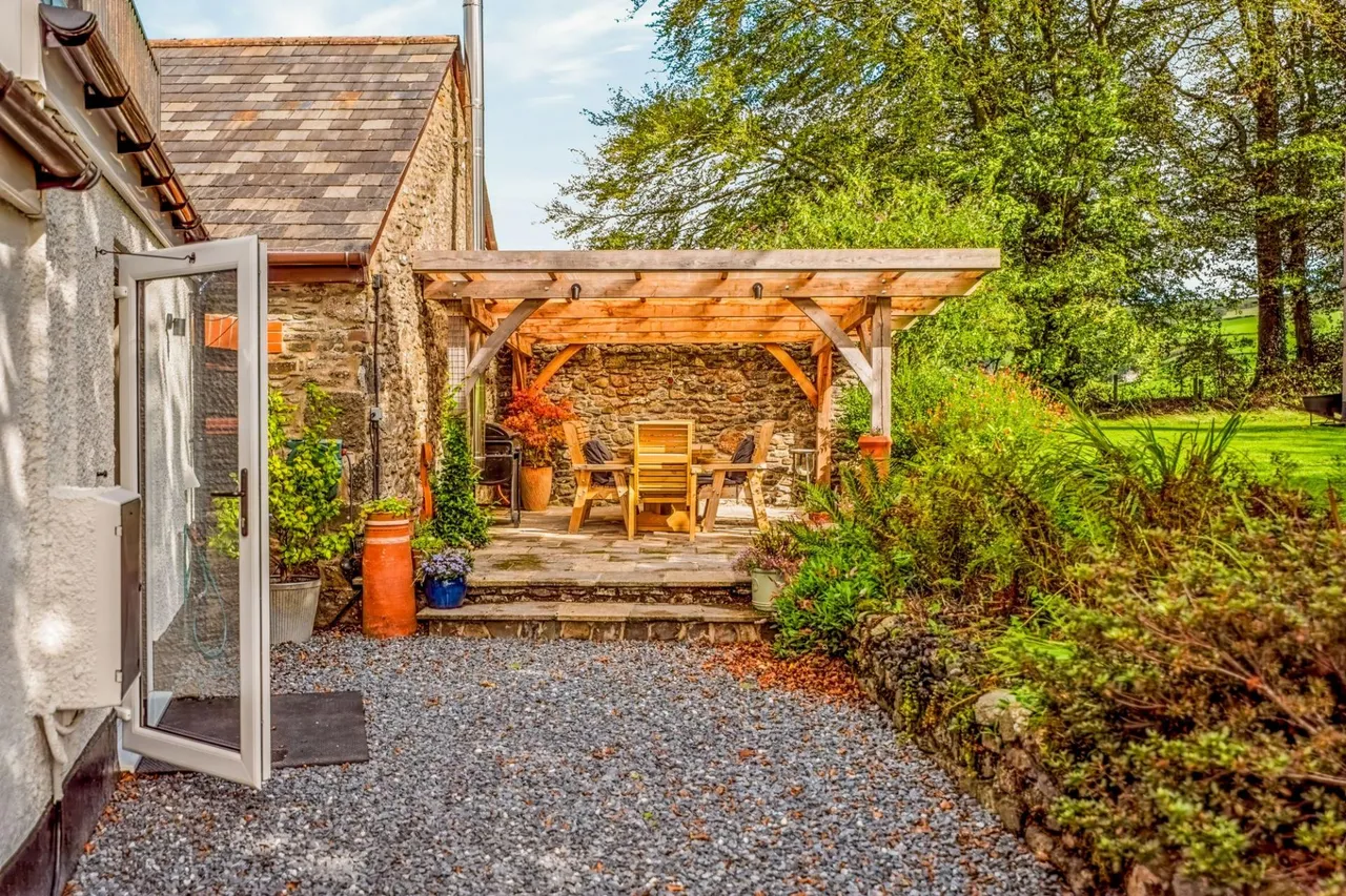 Crugybar, Llanwrda, SA19, photo 95