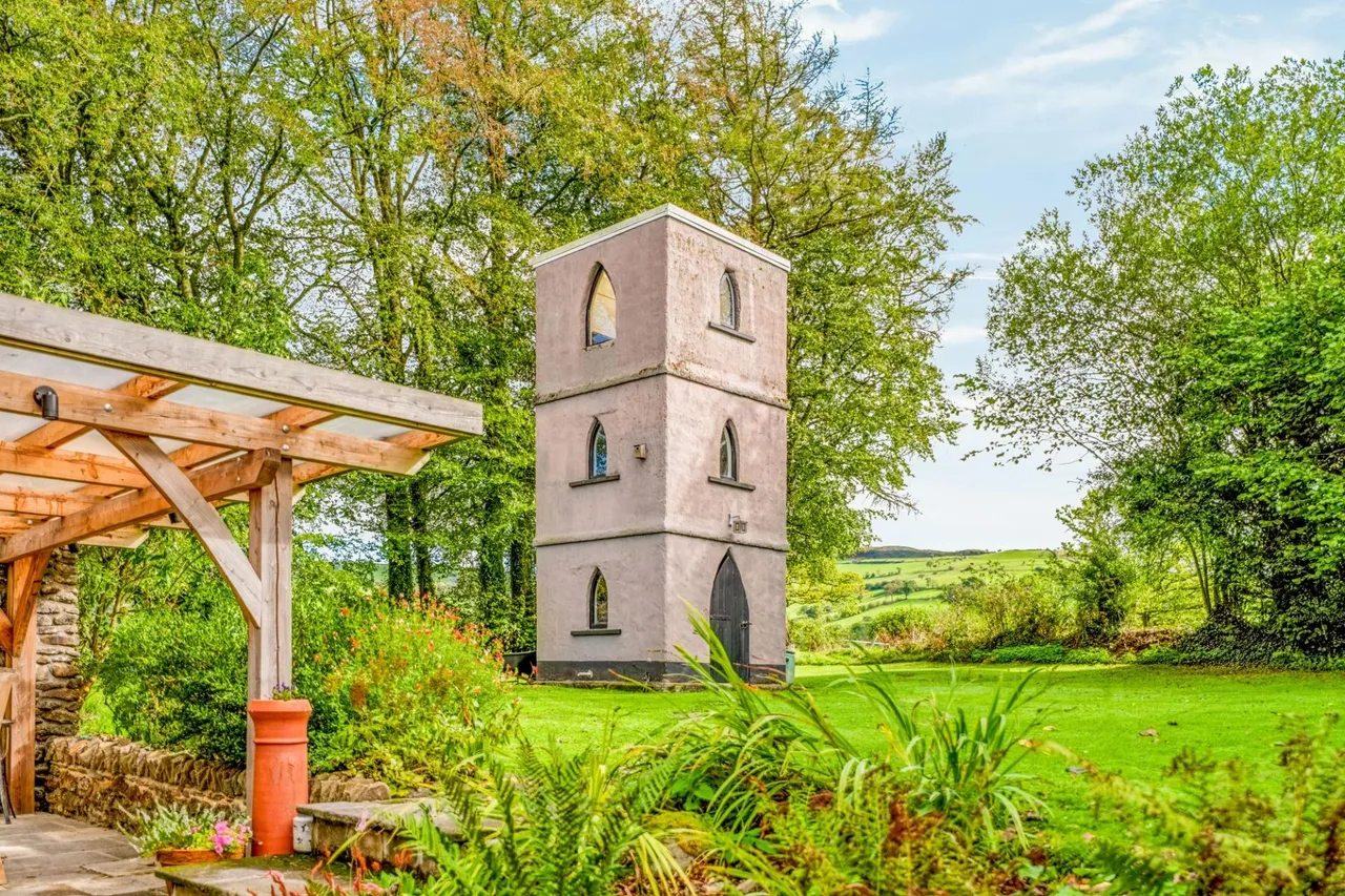 Crugybar, Llanwrda, SA19, photo 97