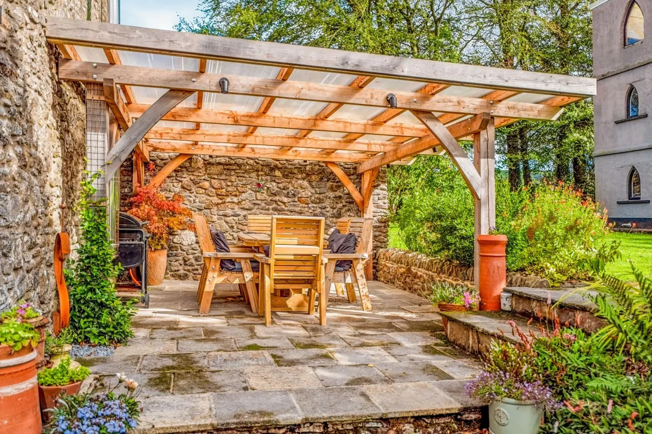 Crugybar, Llanwrda, SA19, photo 96