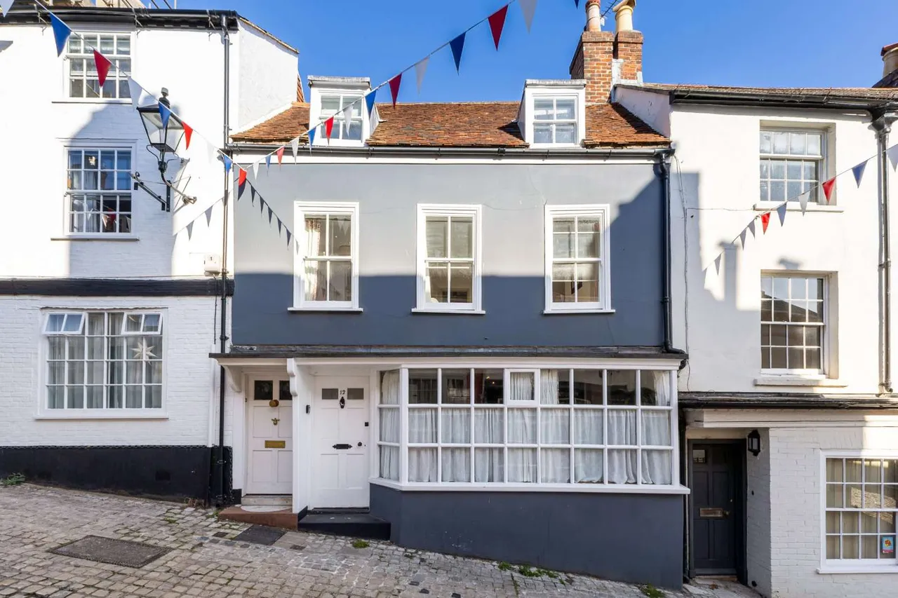Quay Hill, Lymington, SO41, photo 26