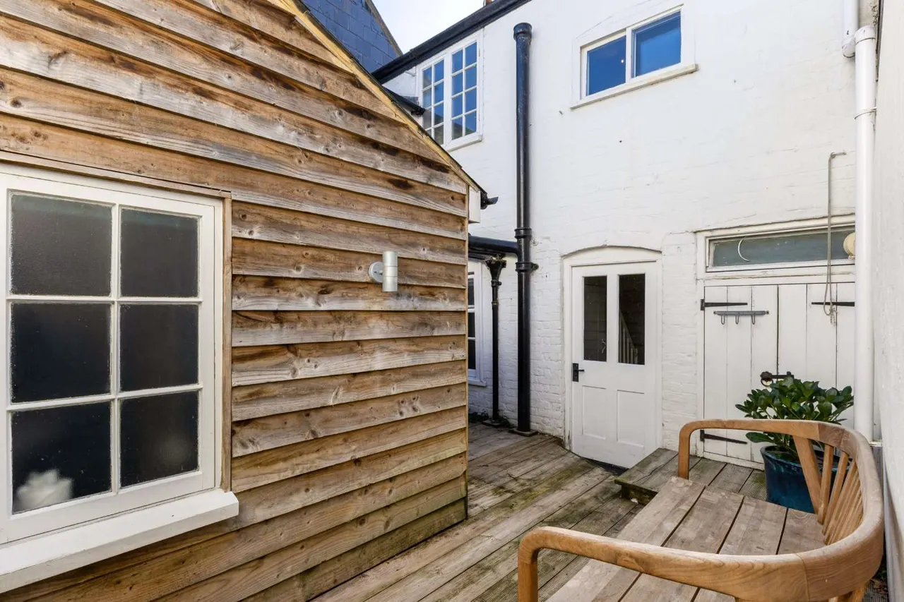 Quay Hill, Lymington, SO41, photo 22
