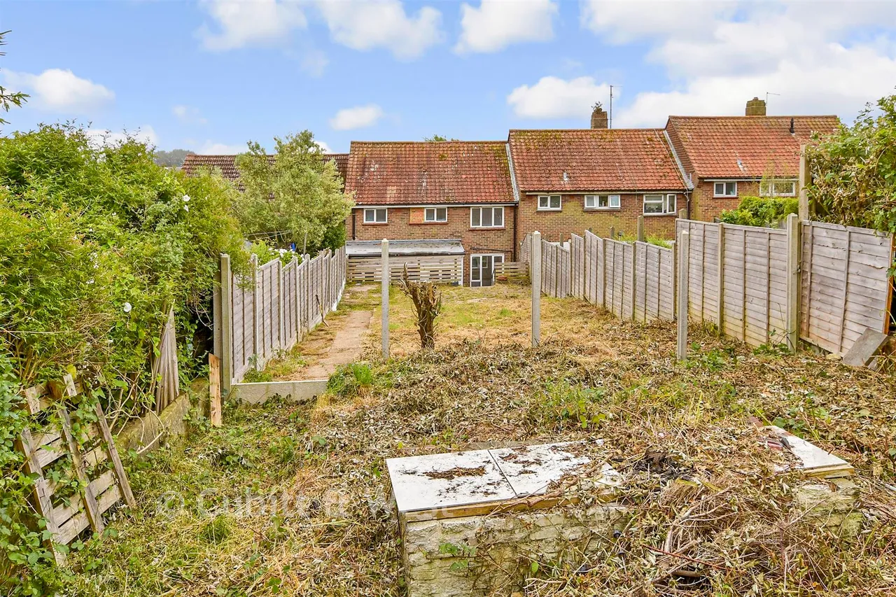Sandhurst Avenue, Woodingdean, BN2, photo 13