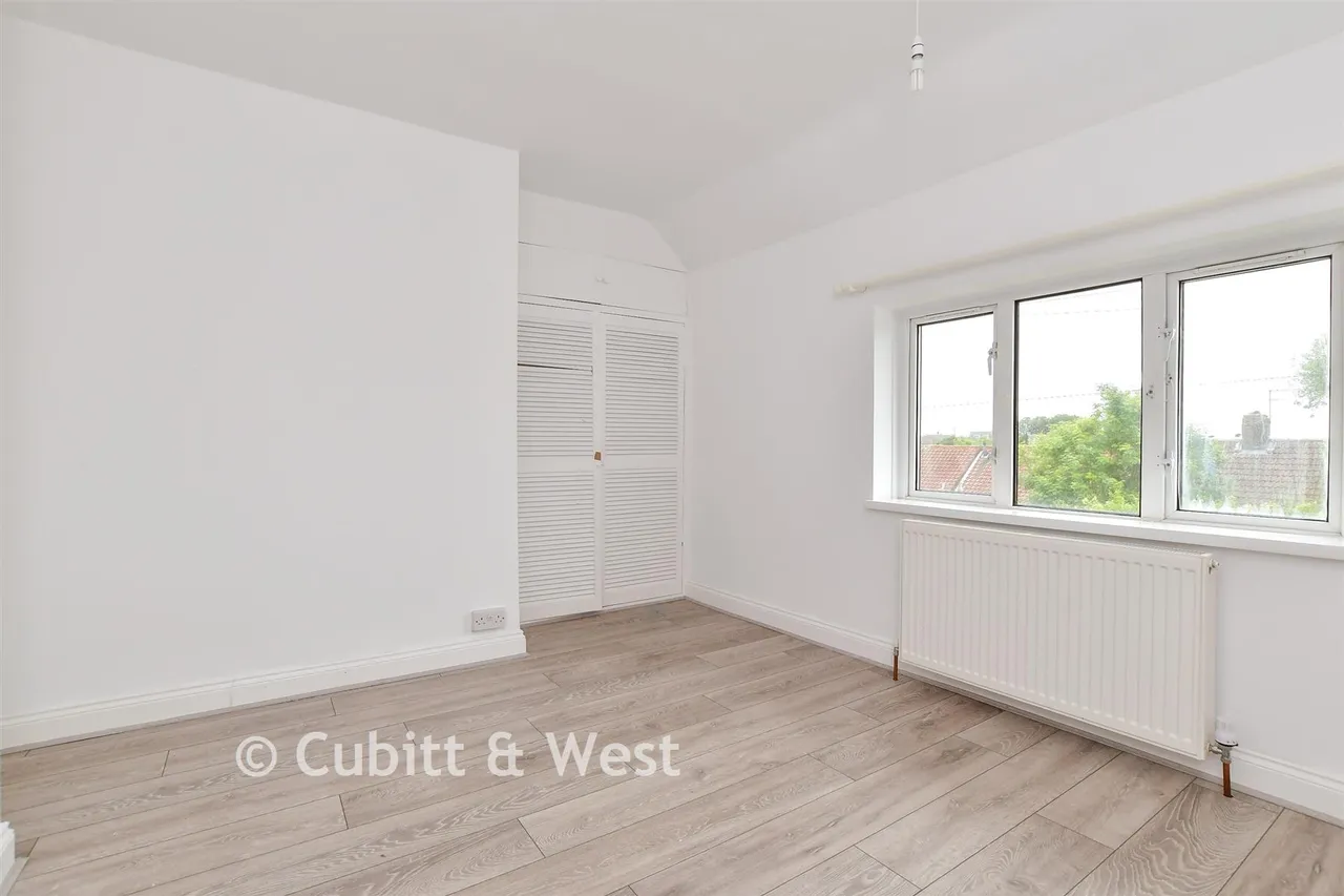 Sandhurst Avenue, Woodingdean, BN2, photo 10