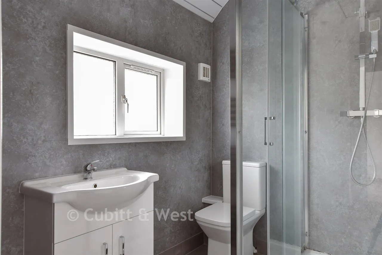 Sandhurst Avenue, Woodingdean, BN2, photo 7