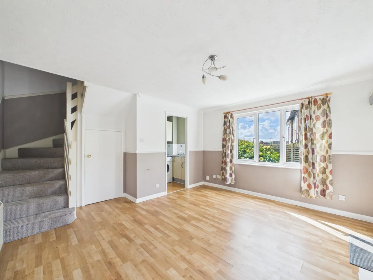 Camden Place, Calcot, Reading, RG31, photo 6