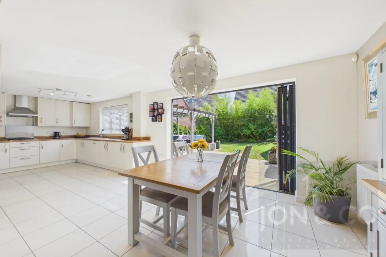 Sandy Hill Lane, Moulton, NN3, photo 4