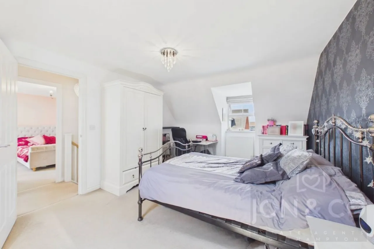 Sandy Hill Lane, Moulton, NN3, photo 20