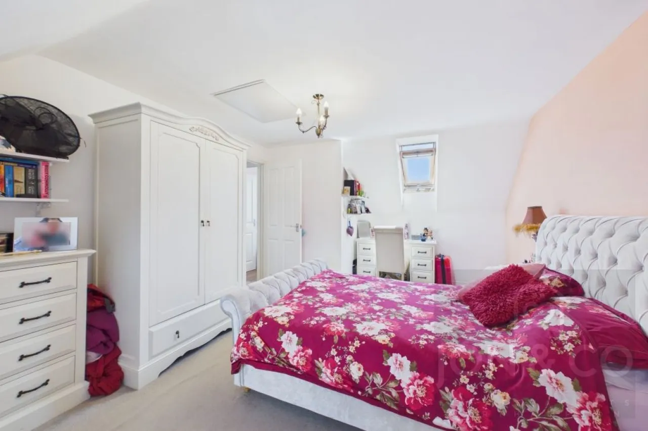 Sandy Hill Lane, Moulton, NN3, photo 23